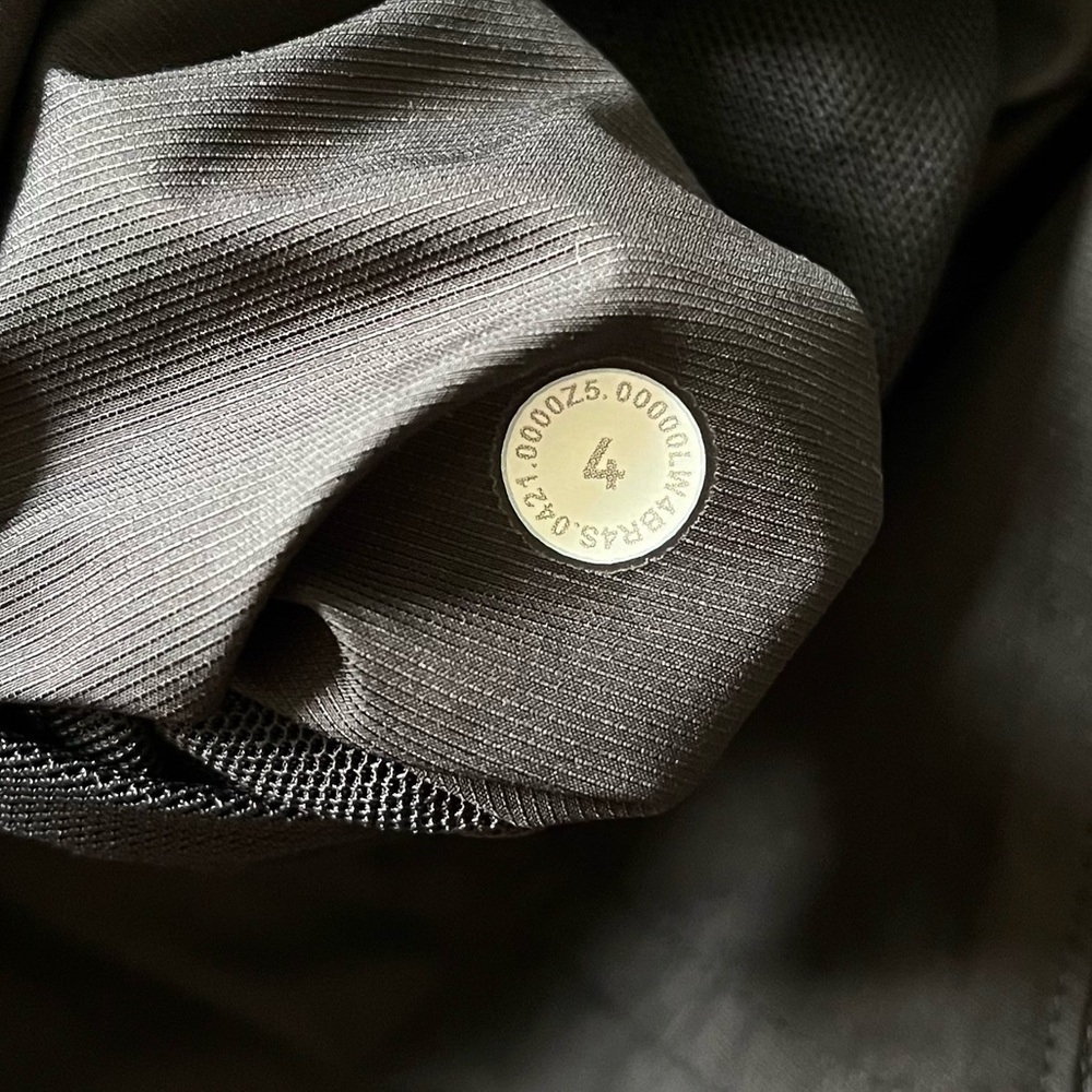 Lululemon Jacket Women’s 4 Windbreaker Half Zip Pullover - Picture 5 of 7